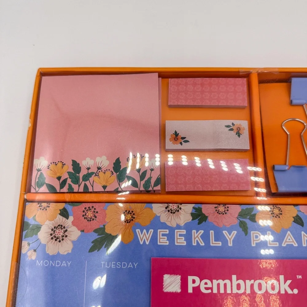 Pembrook Floral Stationery Set